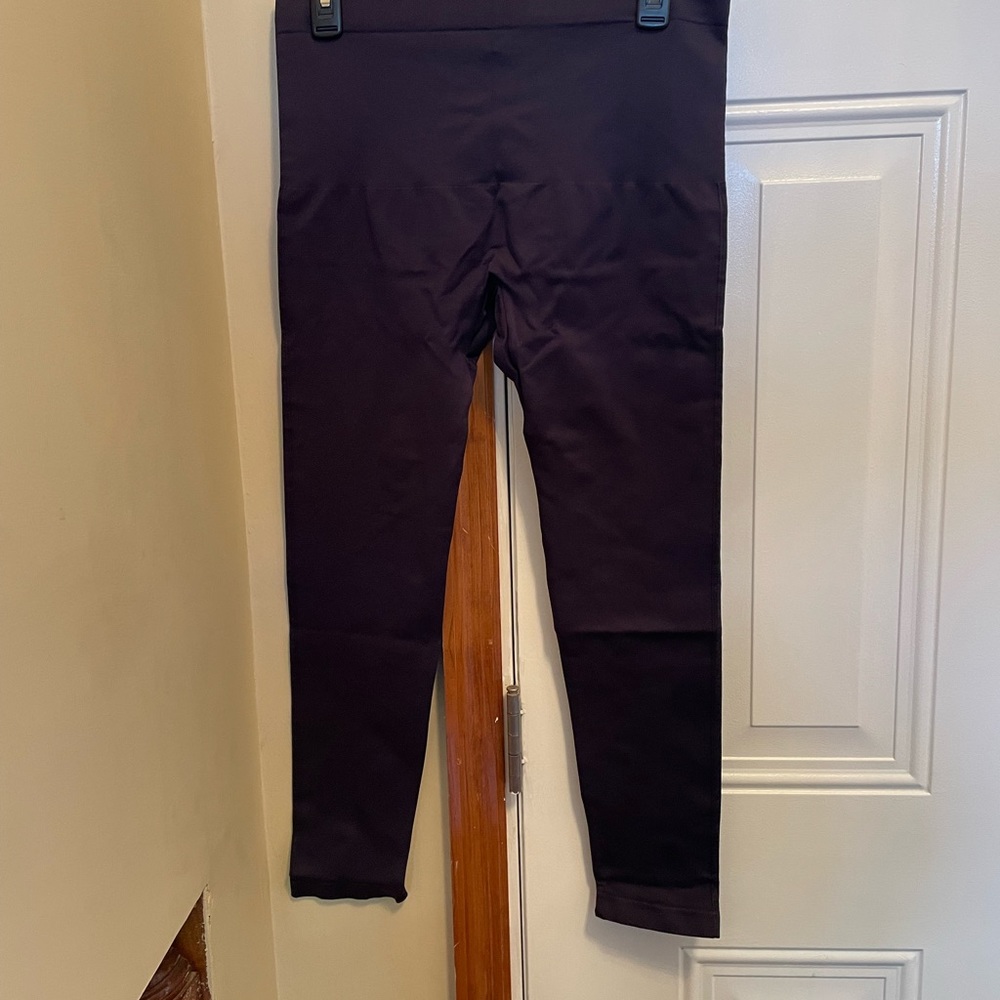 Empetua from Shapermint  womens sculpting leggings